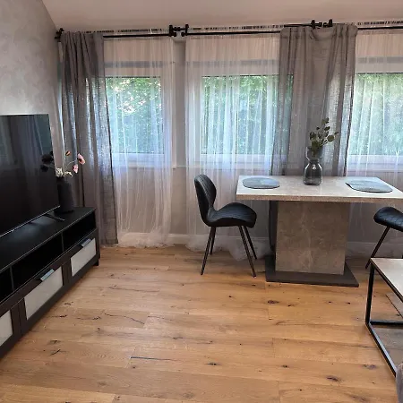 By Hd Mit Parkplatz, Wallbox, Wintergarten 4* Bad Salzuflen
