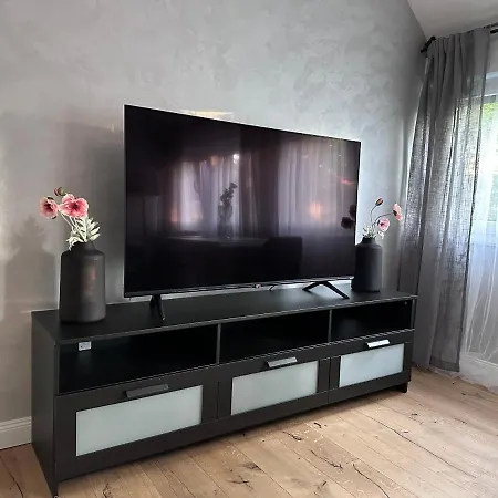 By Hd Mit Parkplatz, Wallbox, Wintergarten Hotel apartamentowy 4*