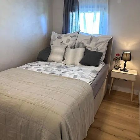 Aparthotel By Hd Mit Parkplatz, Wallbox, Wintergarten