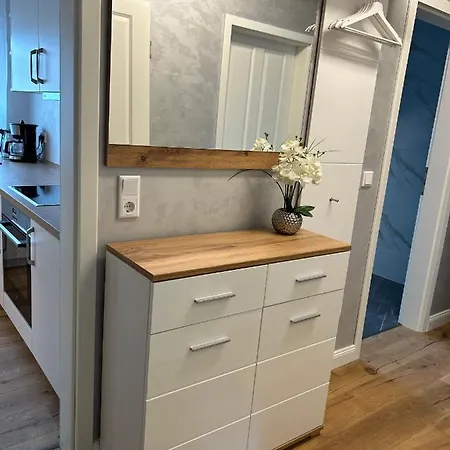 By Hd Mit Parkplatz, Wallbox, Wintergarten Aparthotel *