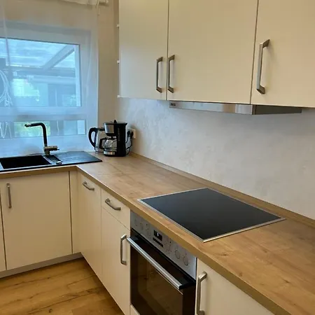 By Hd Mit Parkplatz, Wallbox, Wintergarten Bad Salzuflen