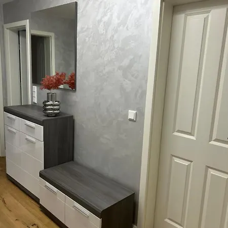 Aparthotel By Hd Mit Parkplatz, Wallbox, Wintergarten Bad Salzuflen