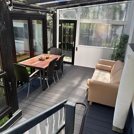 By Hd Mit Parkplatz, Wallbox, Wintergarten Bad Salzuflen