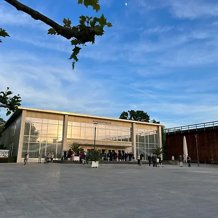 By Hd Mit Parkplatz, Wallbox, Wintergarten Bad Salzuflen