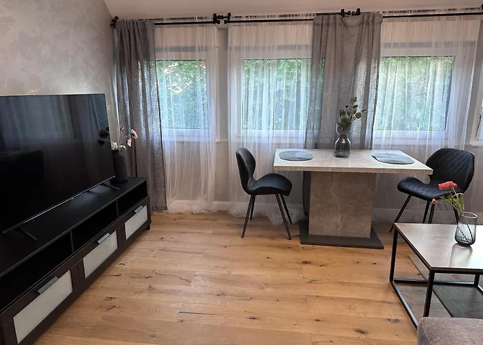 By Hd Mit Parkplatz, Wallbox, Wintergarten 4* Bad Salzuflen