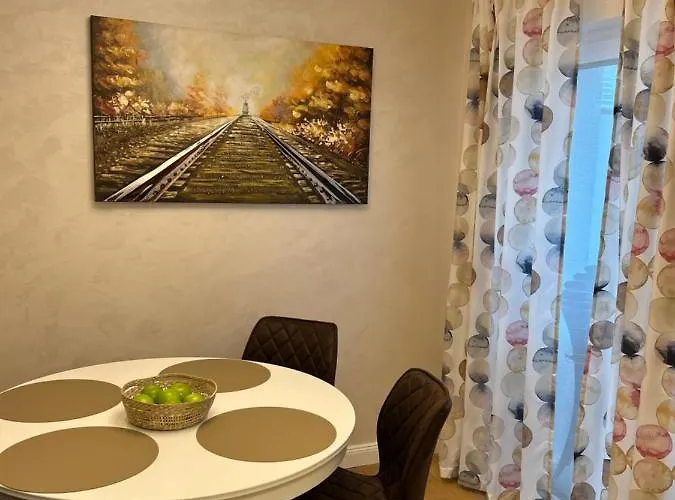 By Hd Mit Parkplatz, Wallbox, Wintergarten Aparthotel Bad Salzuflen