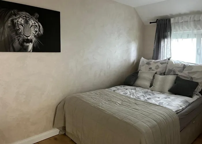 Aparthotel By Hd Mit Parkplatz, Wallbox, Wintergarten