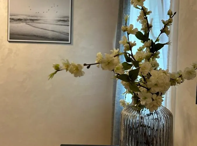 Aparthotel By Hd Mit Parkplatz, Wallbox, Wintergarten