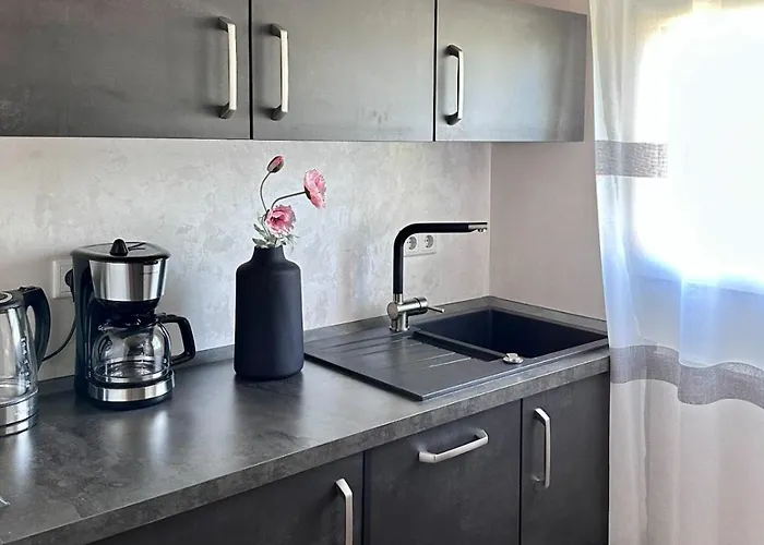 Aparthotel By Hd Mit Parkplatz, Wallbox, Wintergarten