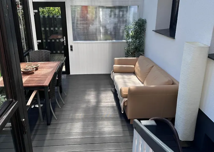 By Hd Mit Parkplatz, Wallbox, Wintergarten Bad Salzuflen