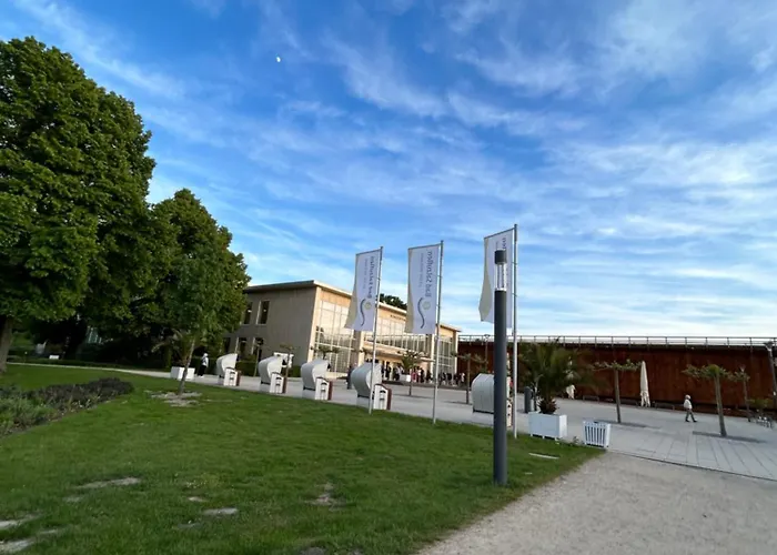 By Hd Mit Parkplatz, Wallbox, Wintergarten