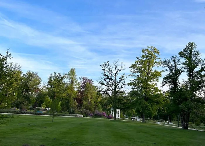 By Hd Mit Parkplatz, Wallbox, Wintergarten Aparthotel